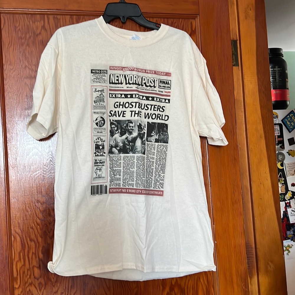 Ghostbusters  New York Post Front Page Tshirt Size L NWOT